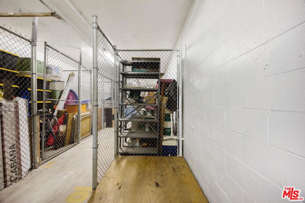 5333 Zelzah Avenue 139