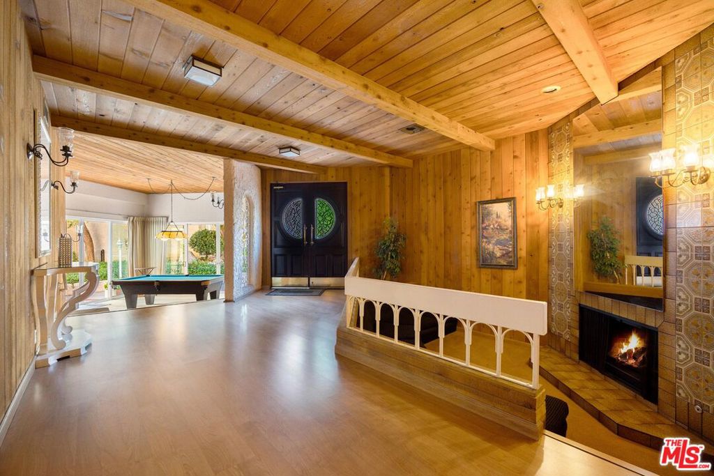 5333 Zelzah Avenue 139