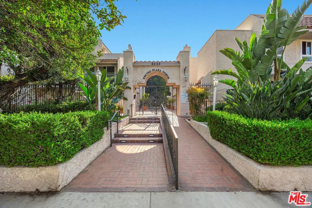 5333 Zelzah Avenue 139