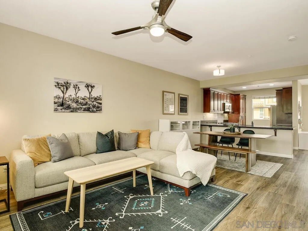 8796 Aspenglow Pl Unit 3