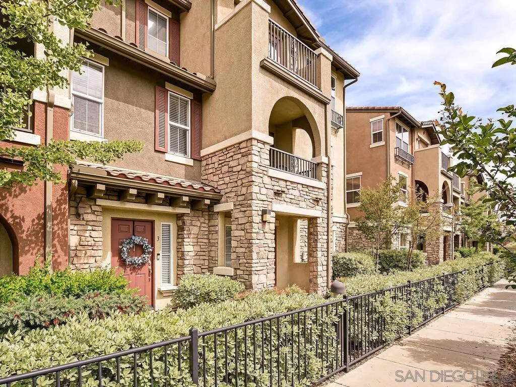 8796 Aspenglow Pl Unit 3