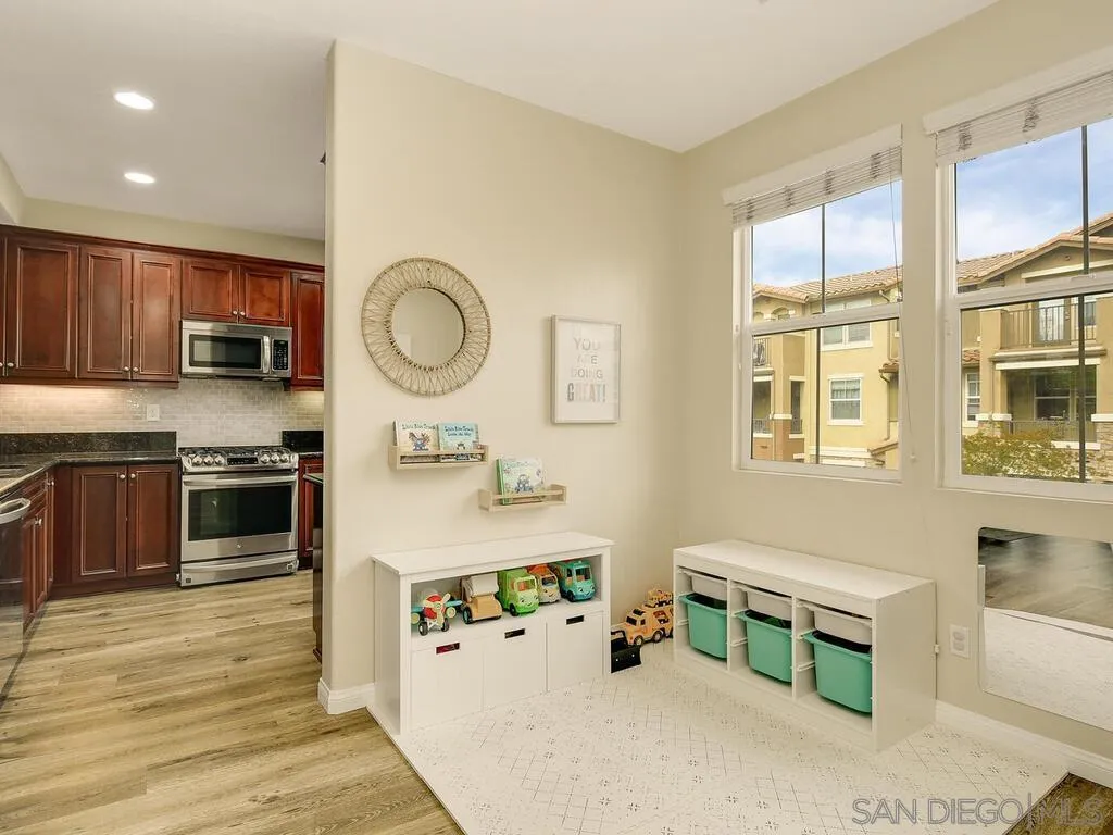 8796 Aspenglow Pl Unit 3