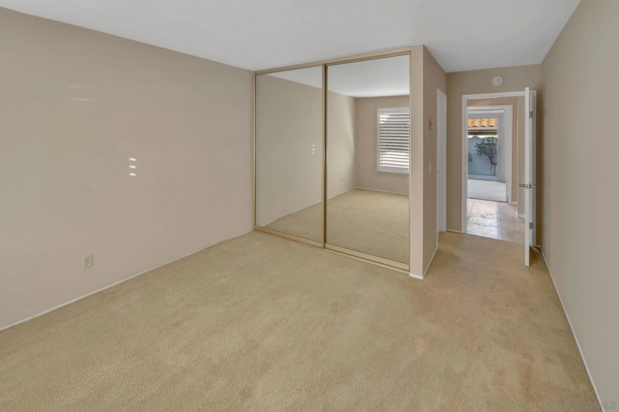 1809 Pleasantdale Dr