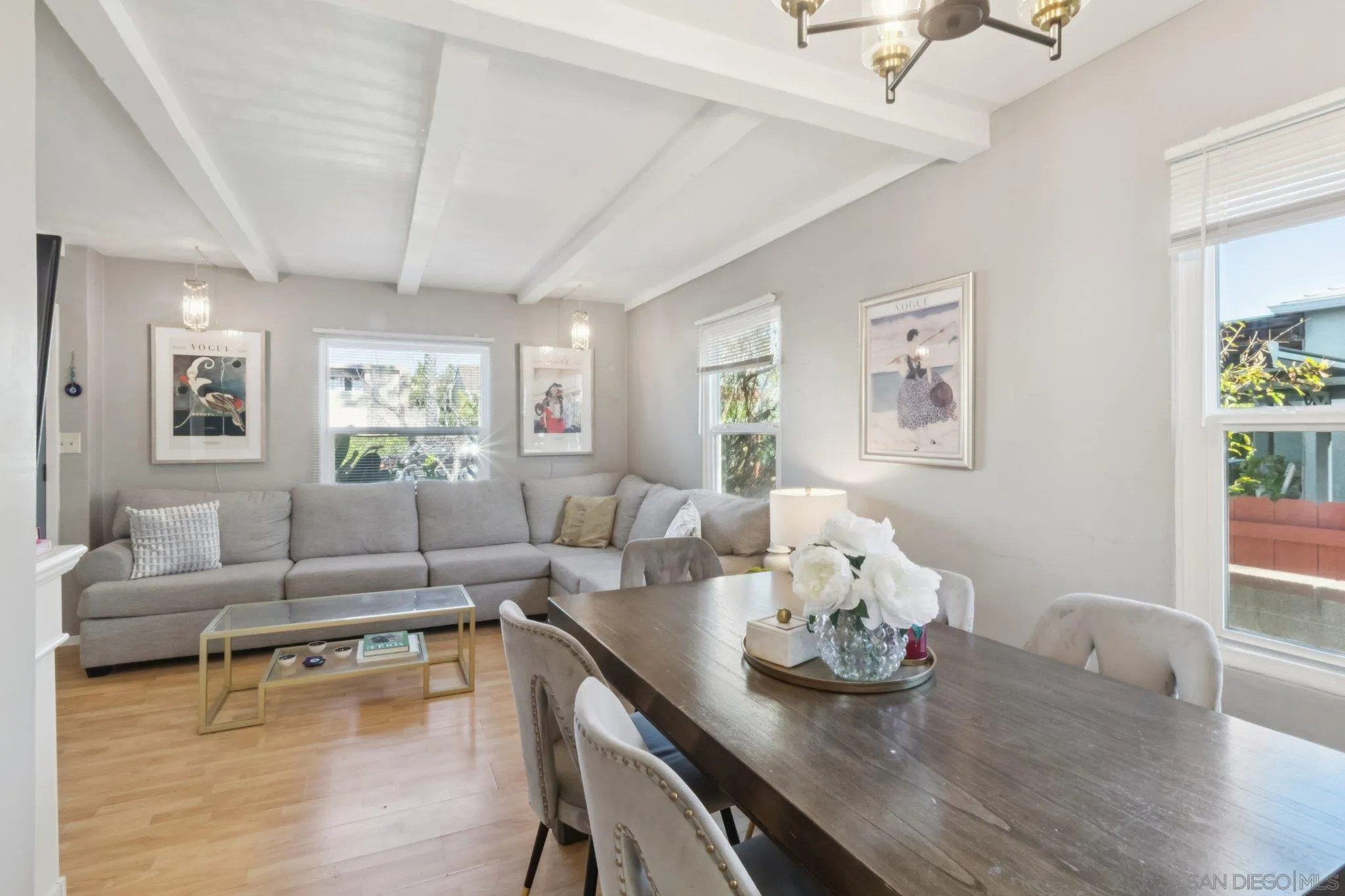 819-21 Tourmaline St