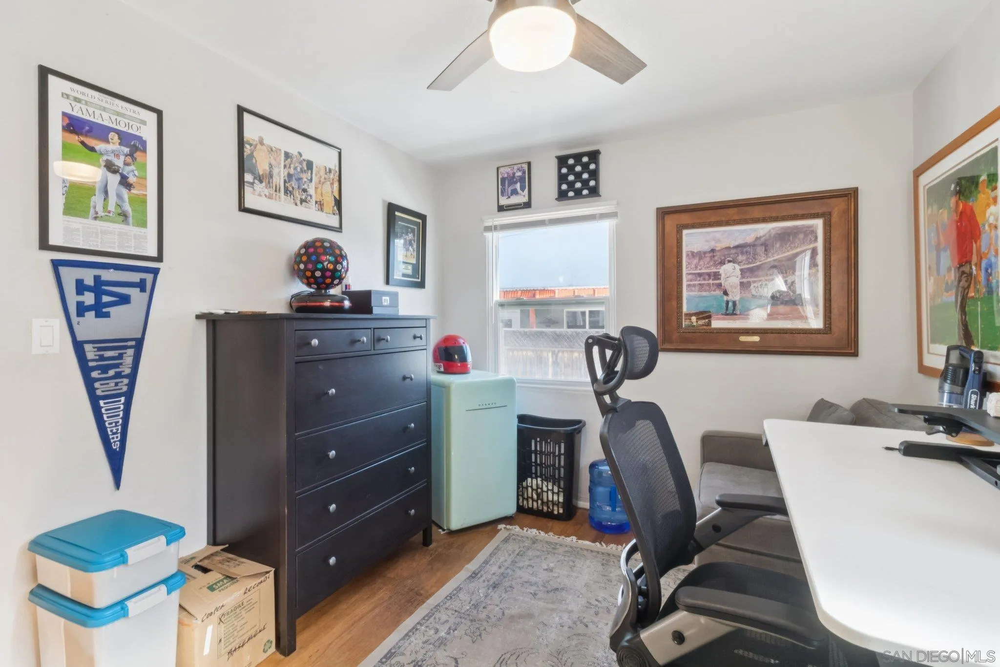 819-21 Tourmaline St