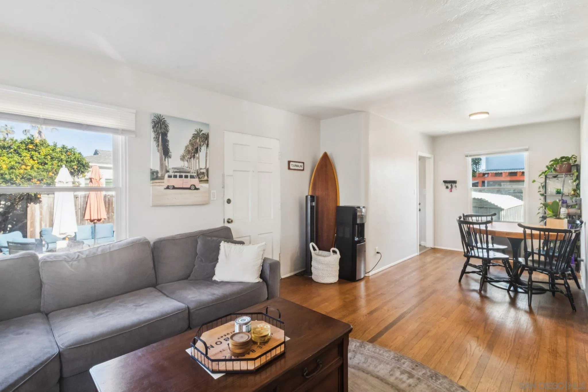 819-21 Tourmaline St