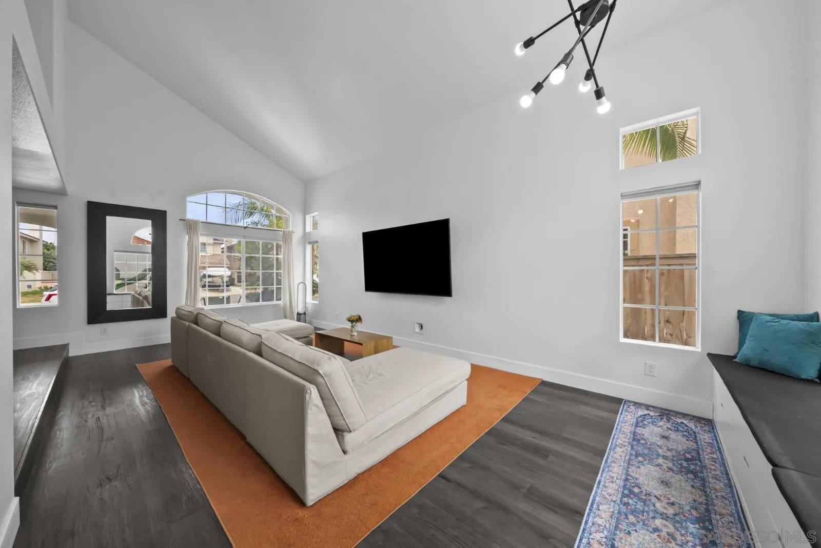 702 Sundance Ct