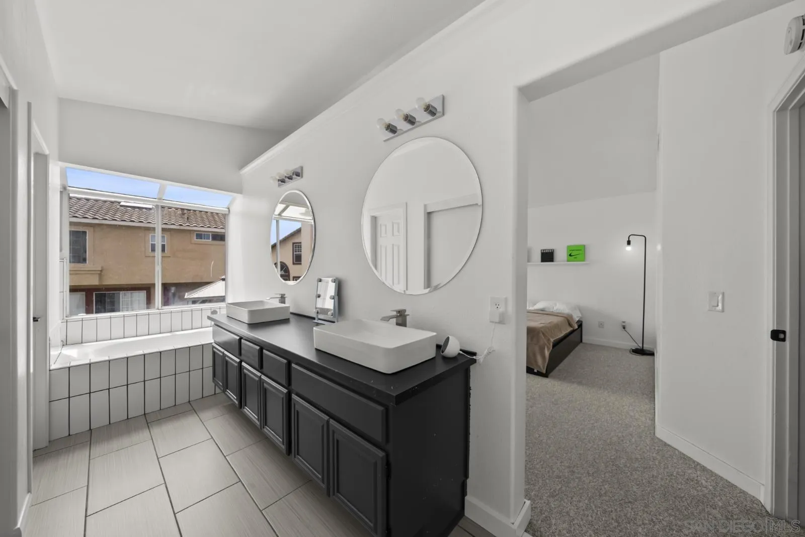 702 Sundance Ct