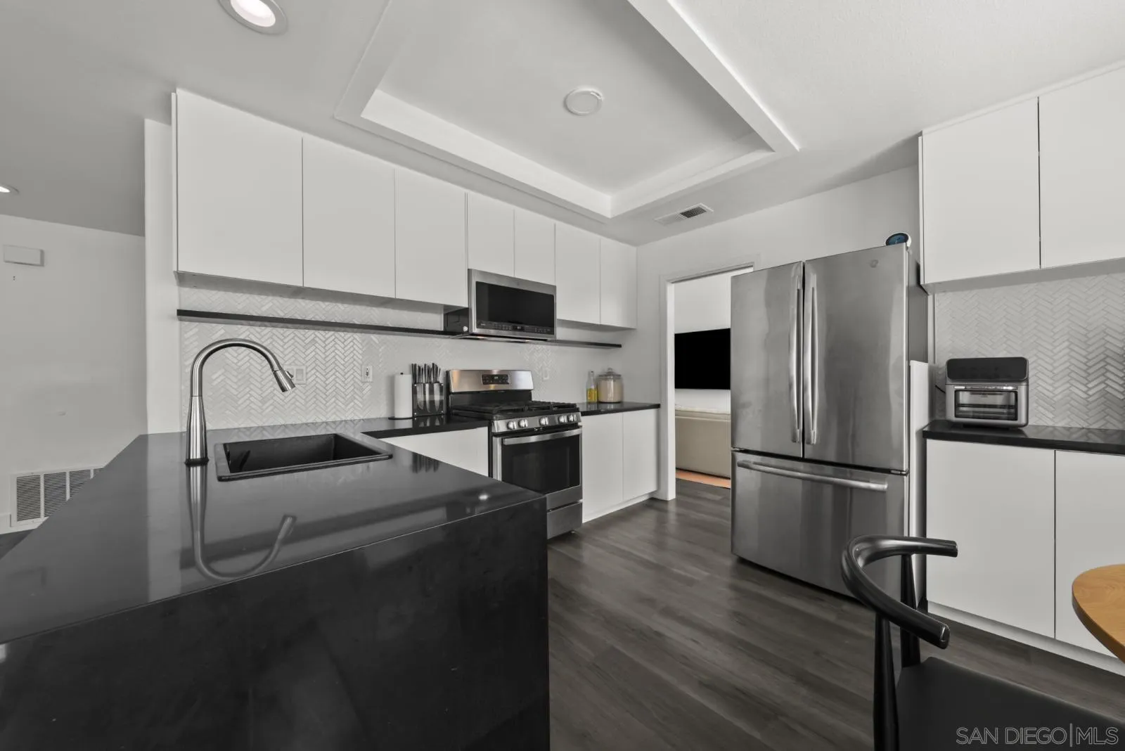 702 Sundance Ct