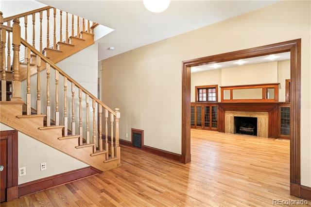 840 N Emerson Street Unit: 1