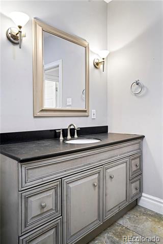 840 N Emerson Street Unit: 1