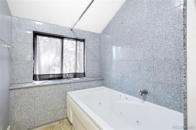 840 N Emerson Street Unit: 1