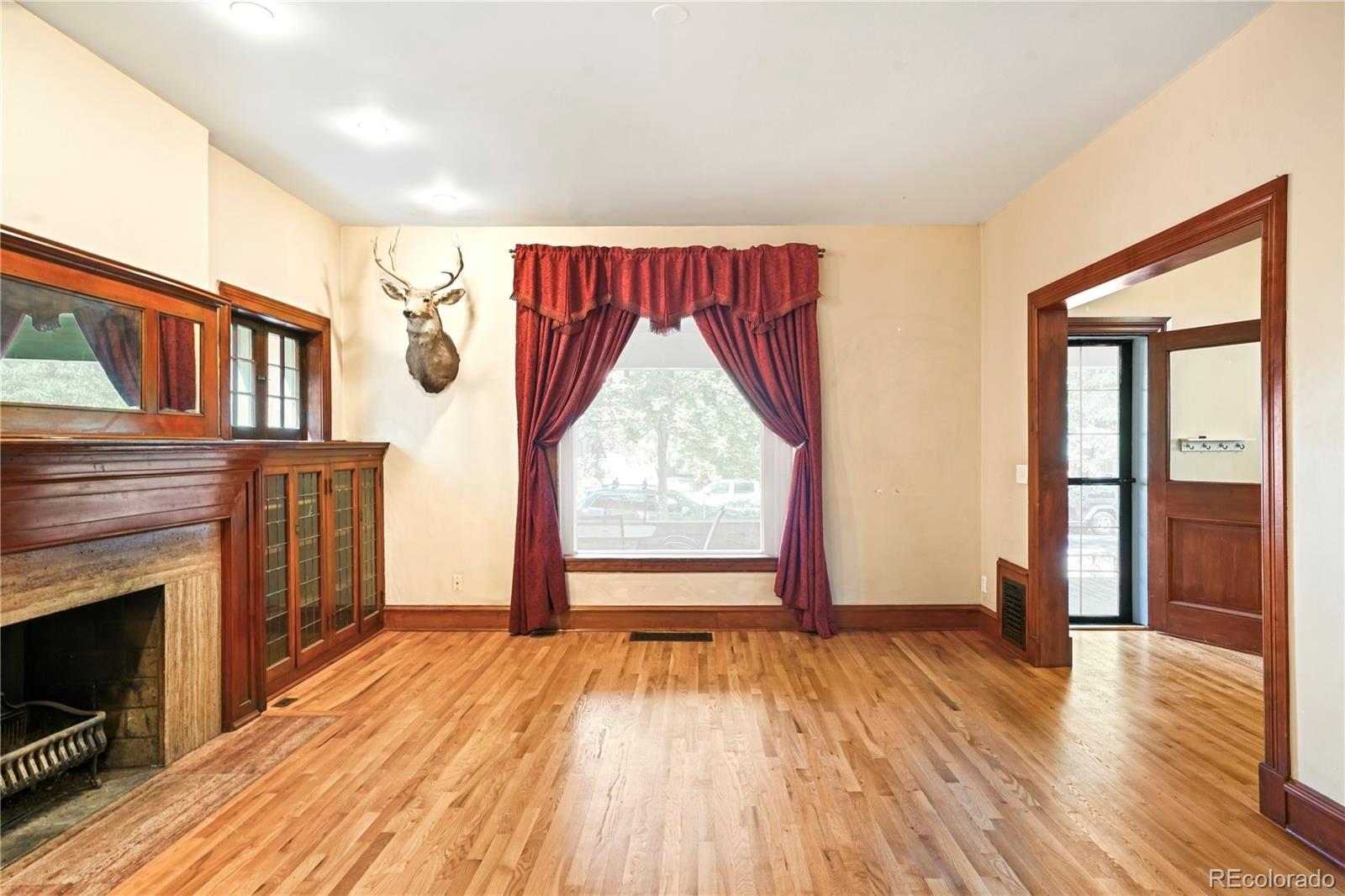 840 N Emerson Street Unit: 1