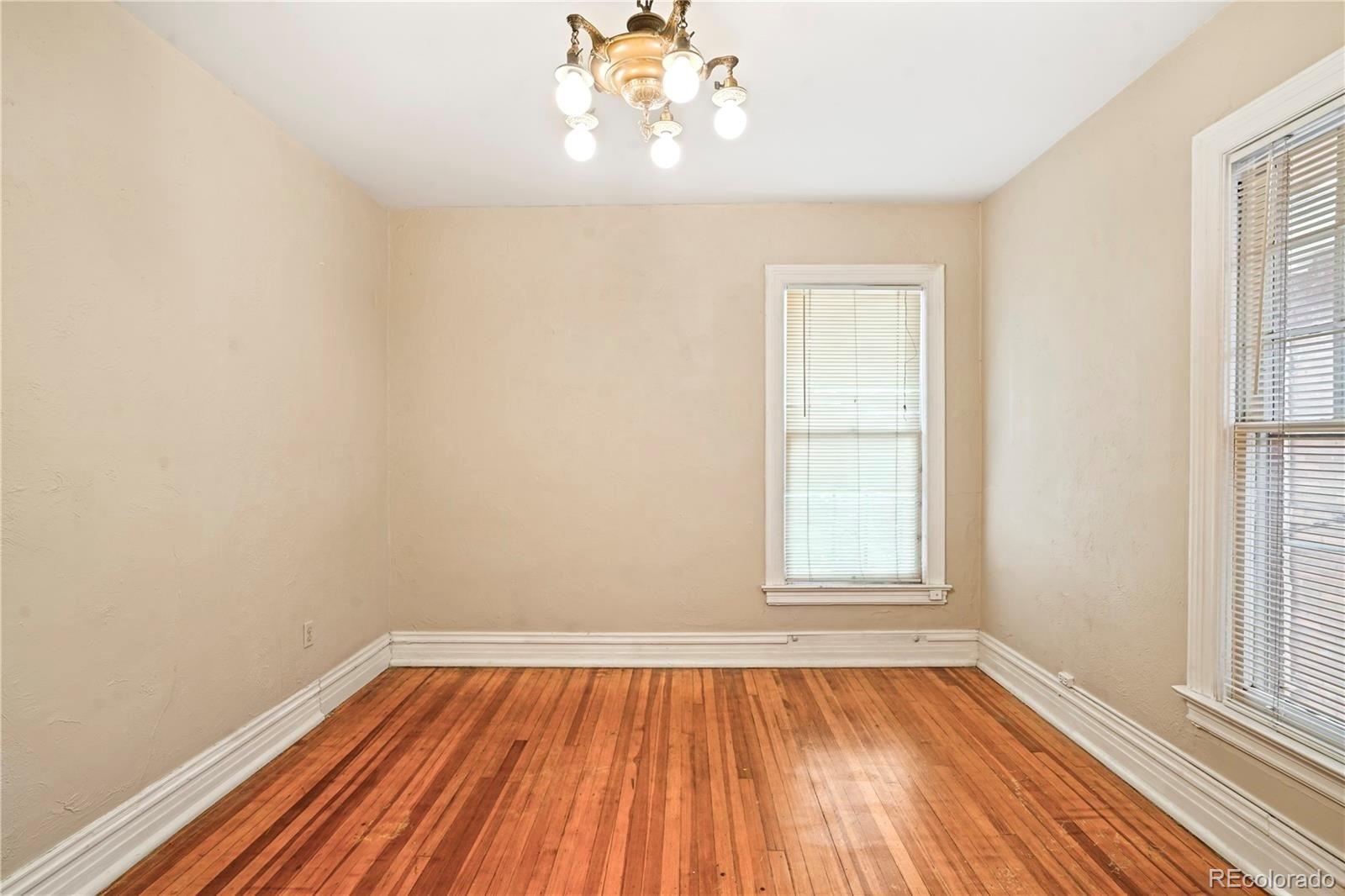 840 N Emerson Street Unit: 1