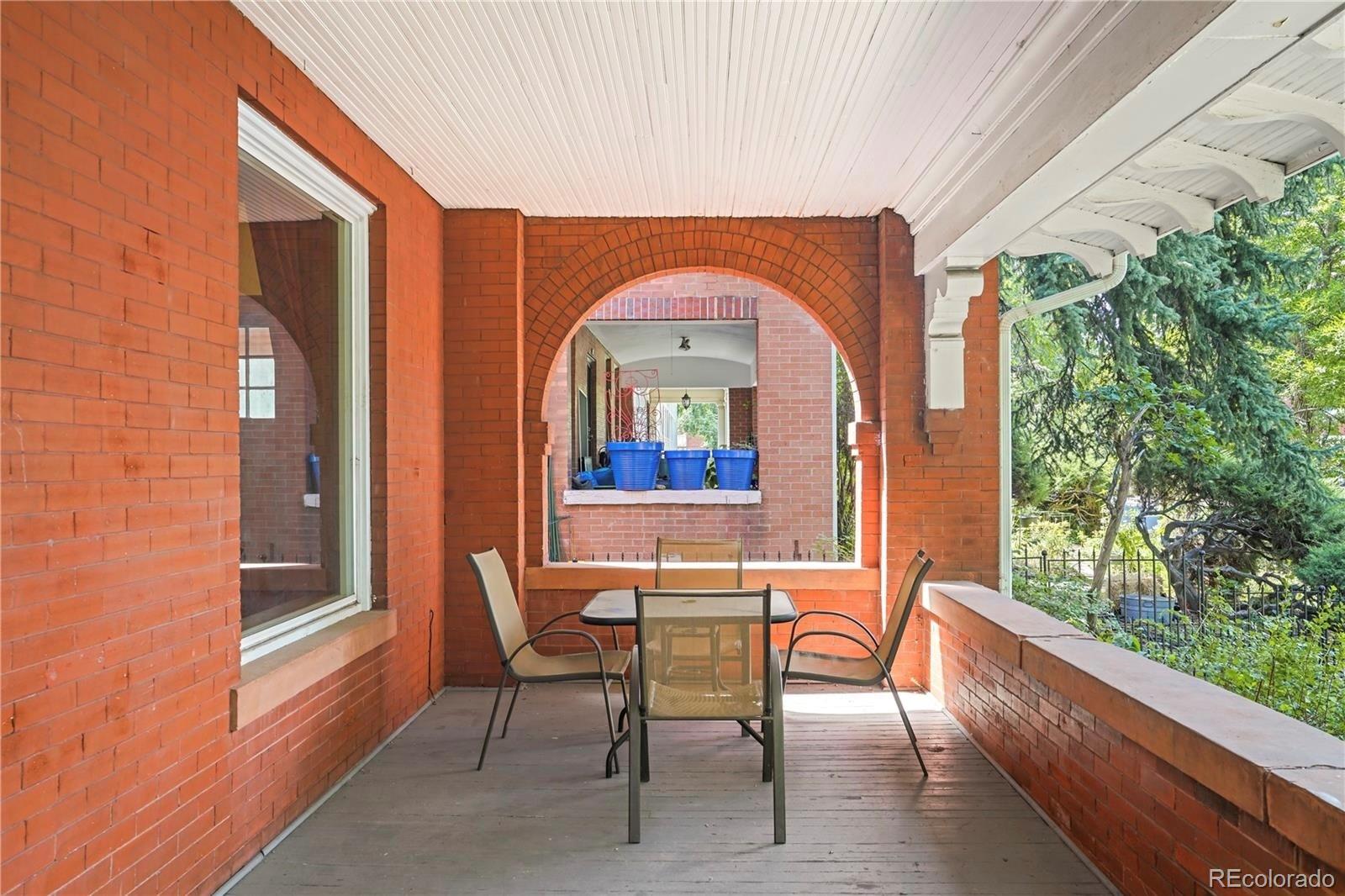 840 N Emerson Street Unit: 1