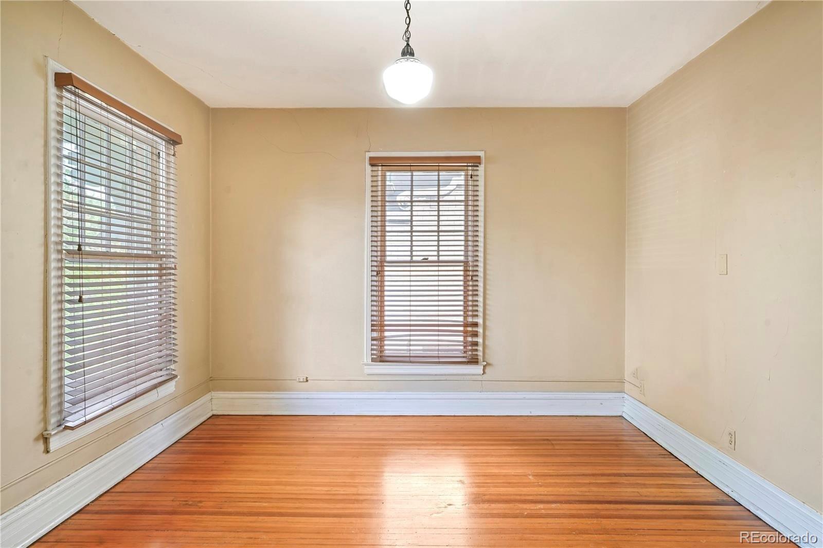 840 N Emerson Street Unit: 1