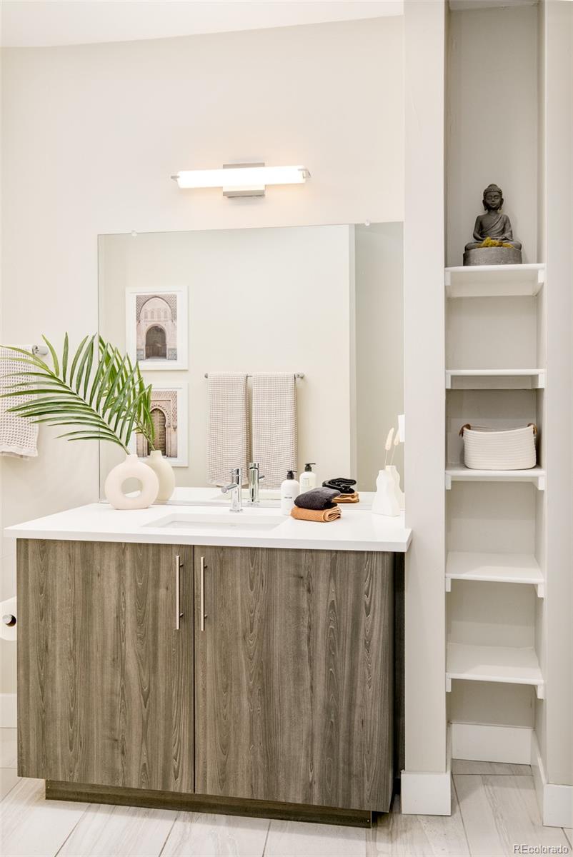 3198 Blake Street Unit: 402