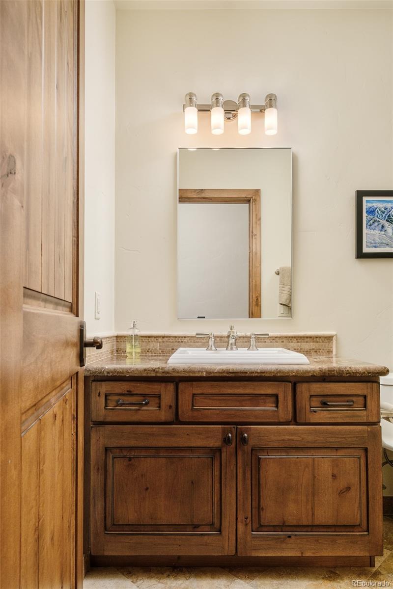 2417 Garmisch Drive Unit: B