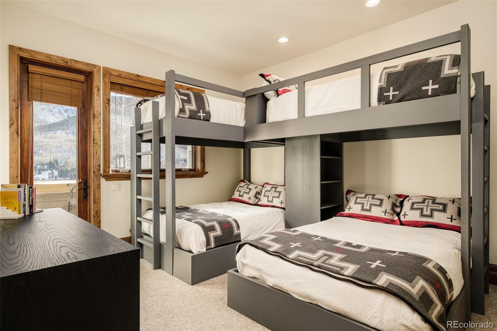 2417 Garmisch Drive Unit: B