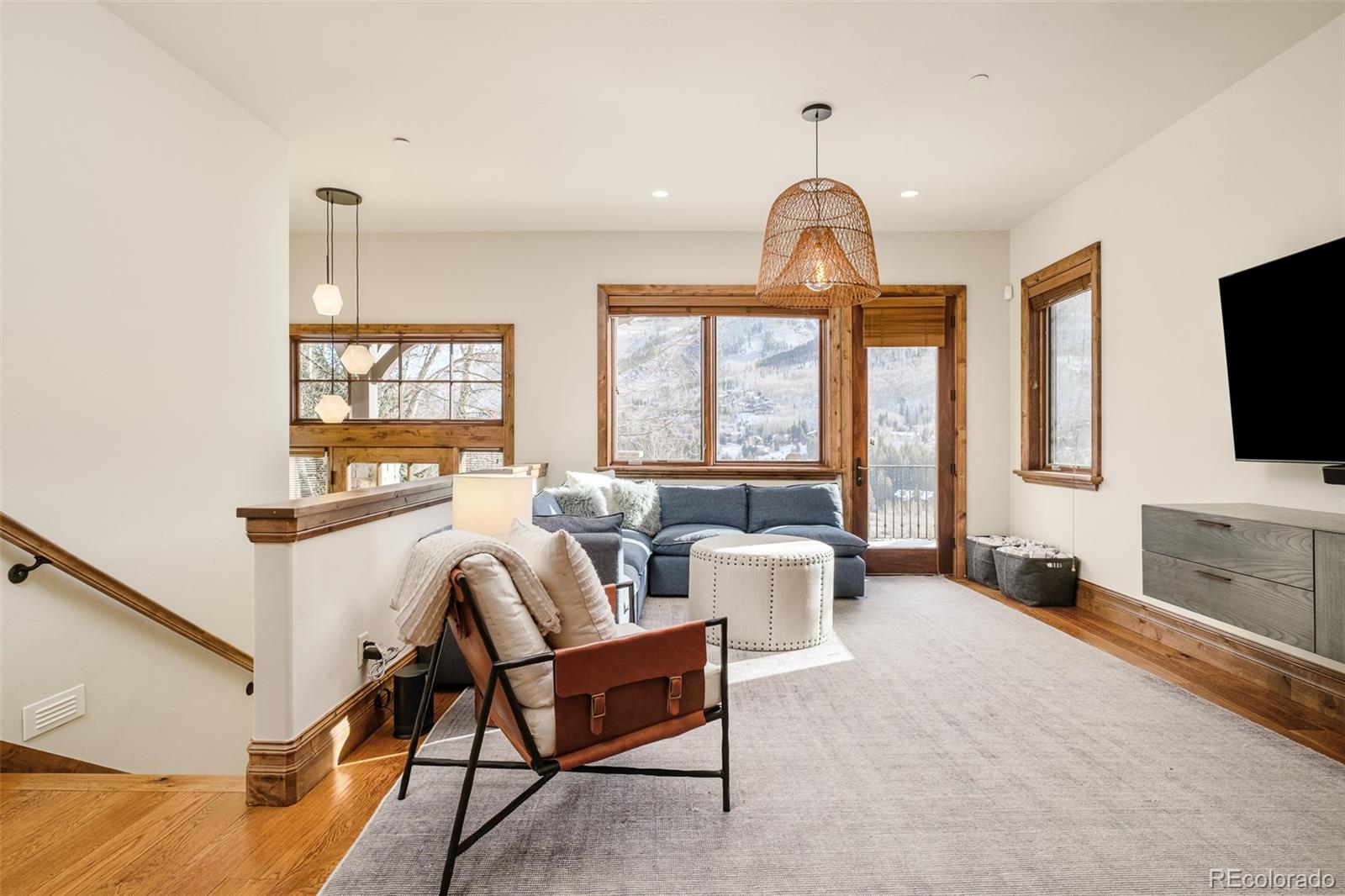 2417 Garmisch Drive Unit: B