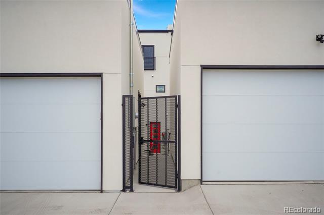 1734 Meade Street