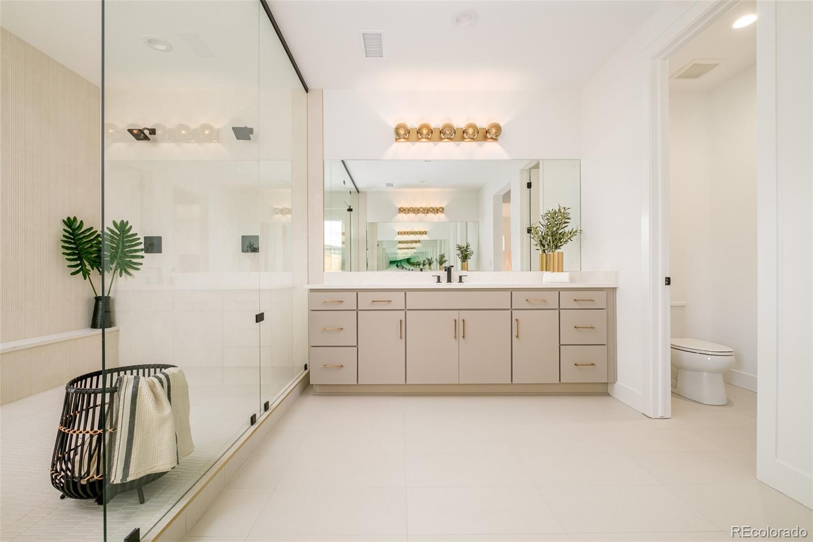 1158 Brotherton Point