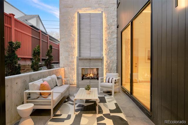 334 Steele Street
