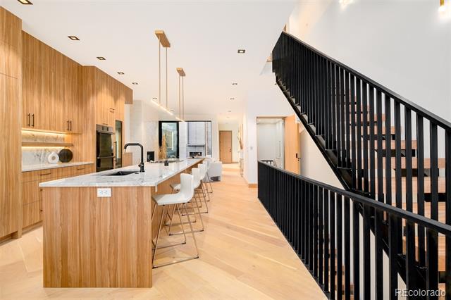 334 Steele Street