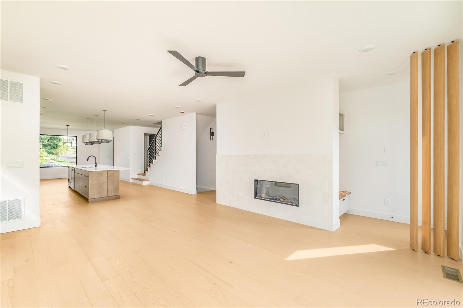 2419 S Lafayette Street