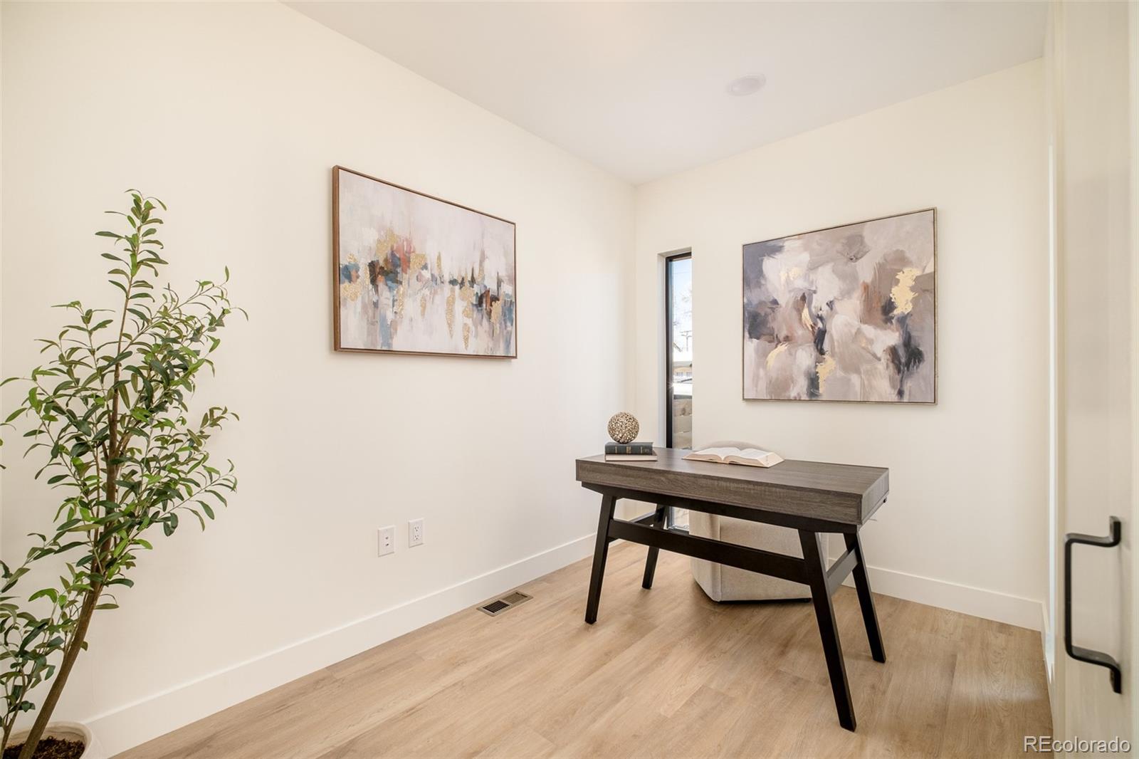 3414 Lawrence Street