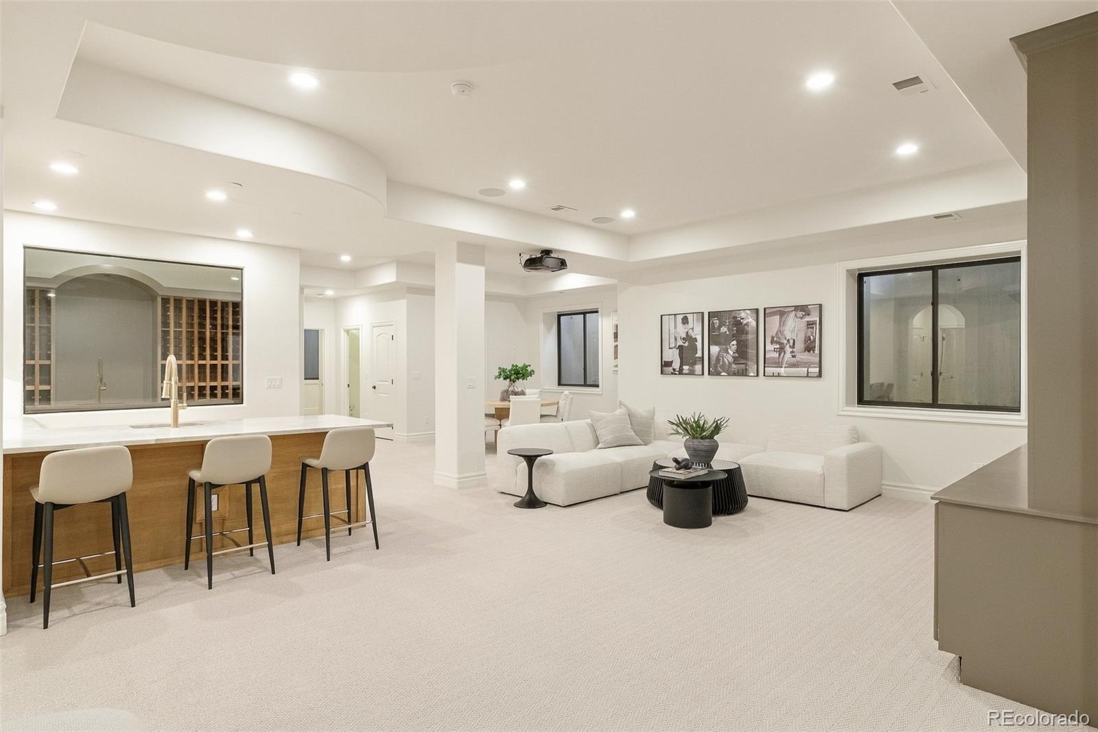 15 Foxtail Circle