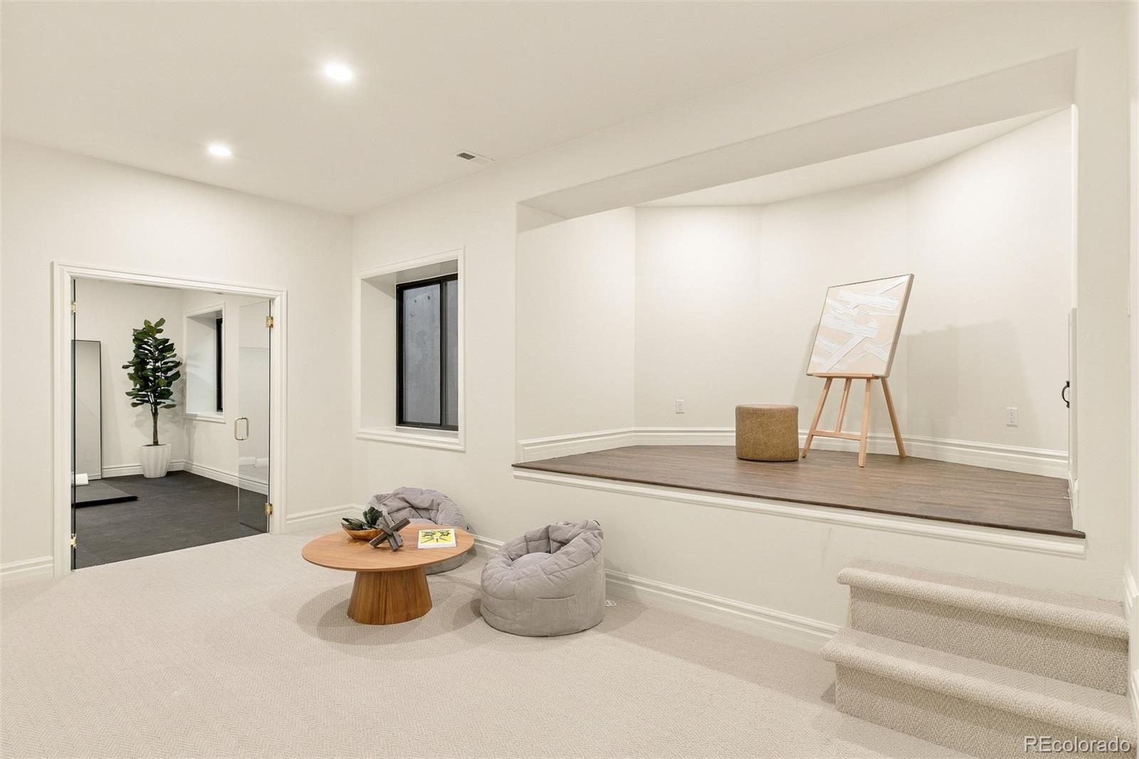 15 Foxtail Circle