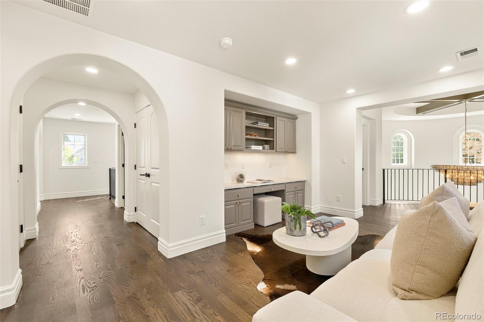 15 Foxtail Circle