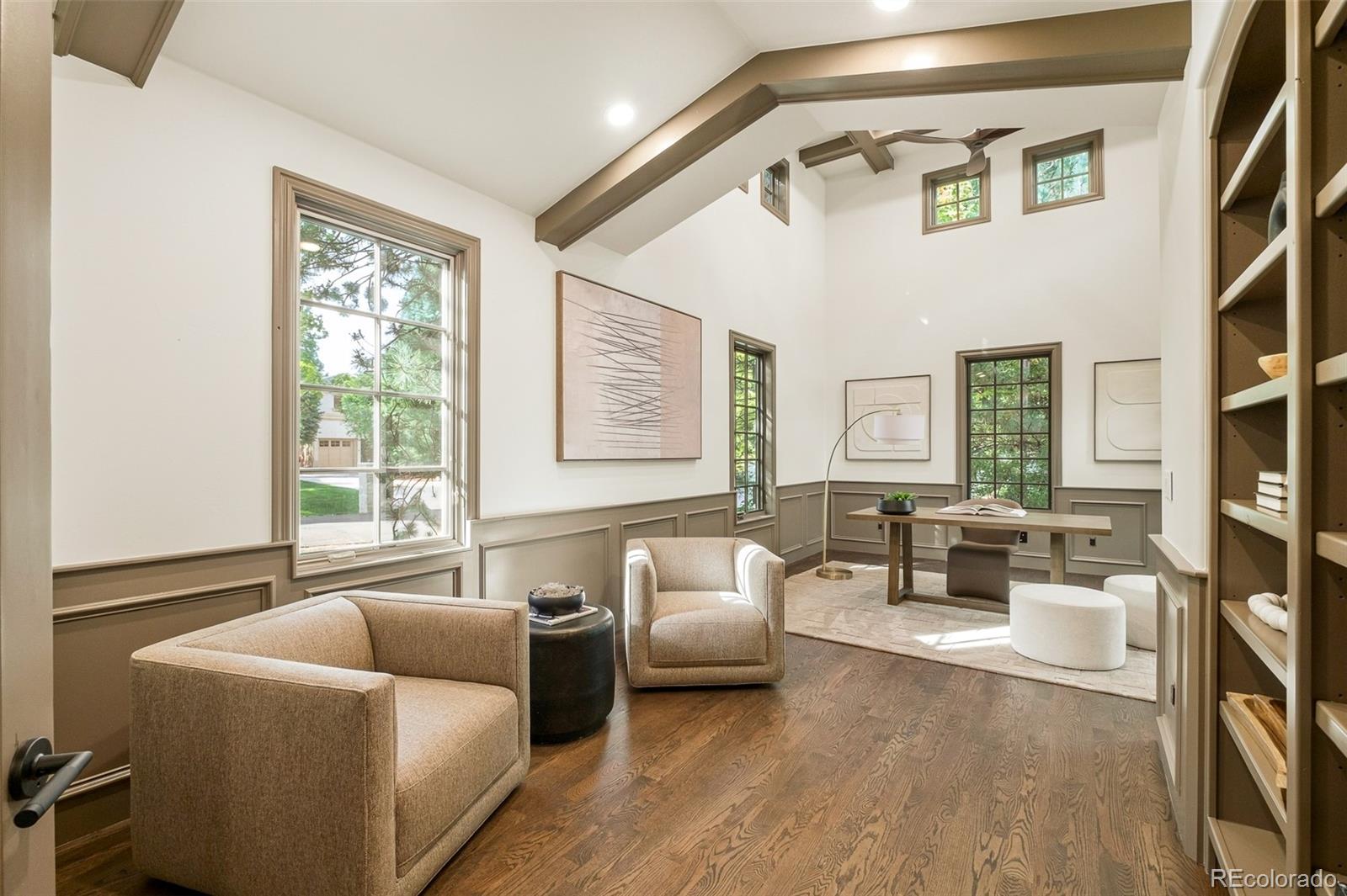 15 Foxtail Circle