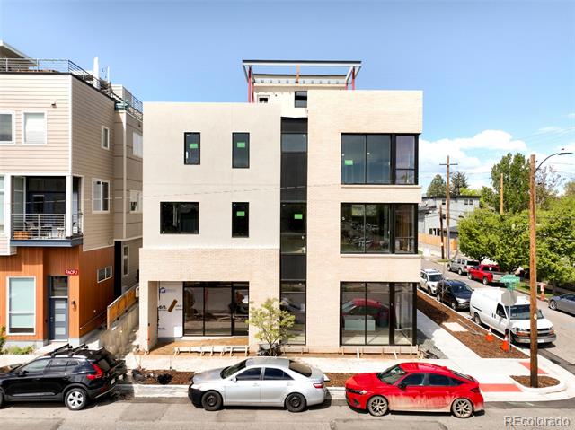 4490 W 45th Avenue