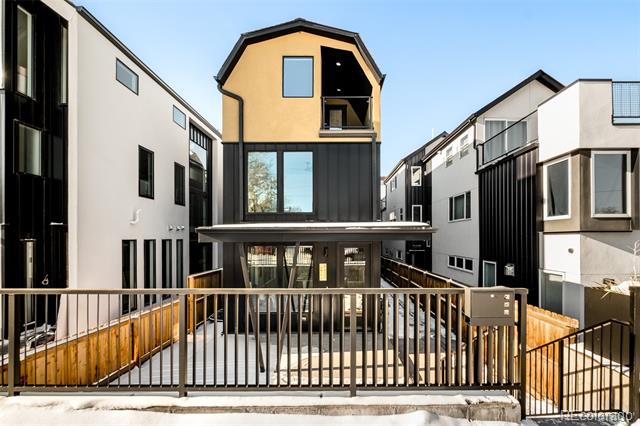 3433 Lawrence Street Unit: 2
