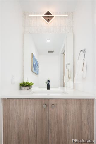 3433 Lawrence Street Unit: 1