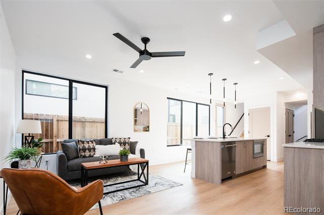 3433 Lawrence Street Unit: 1