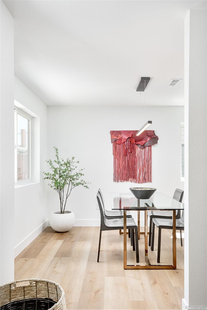 2827 Eliot - R Street Unit: 2
