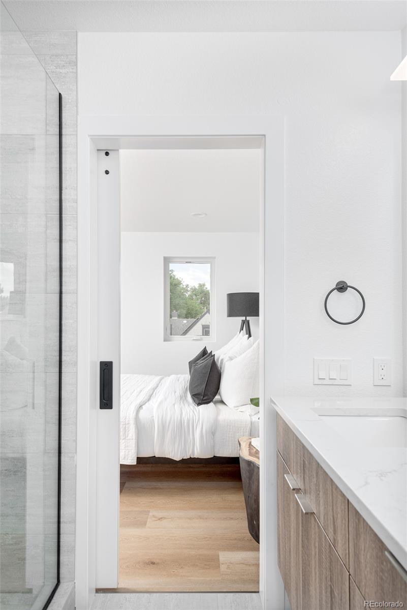 2827 Eliot - R Street Unit: 2