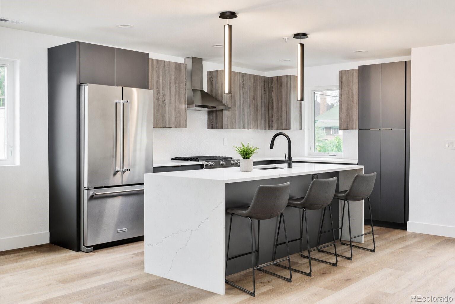 2827 Eliot - R Street Unit: 2