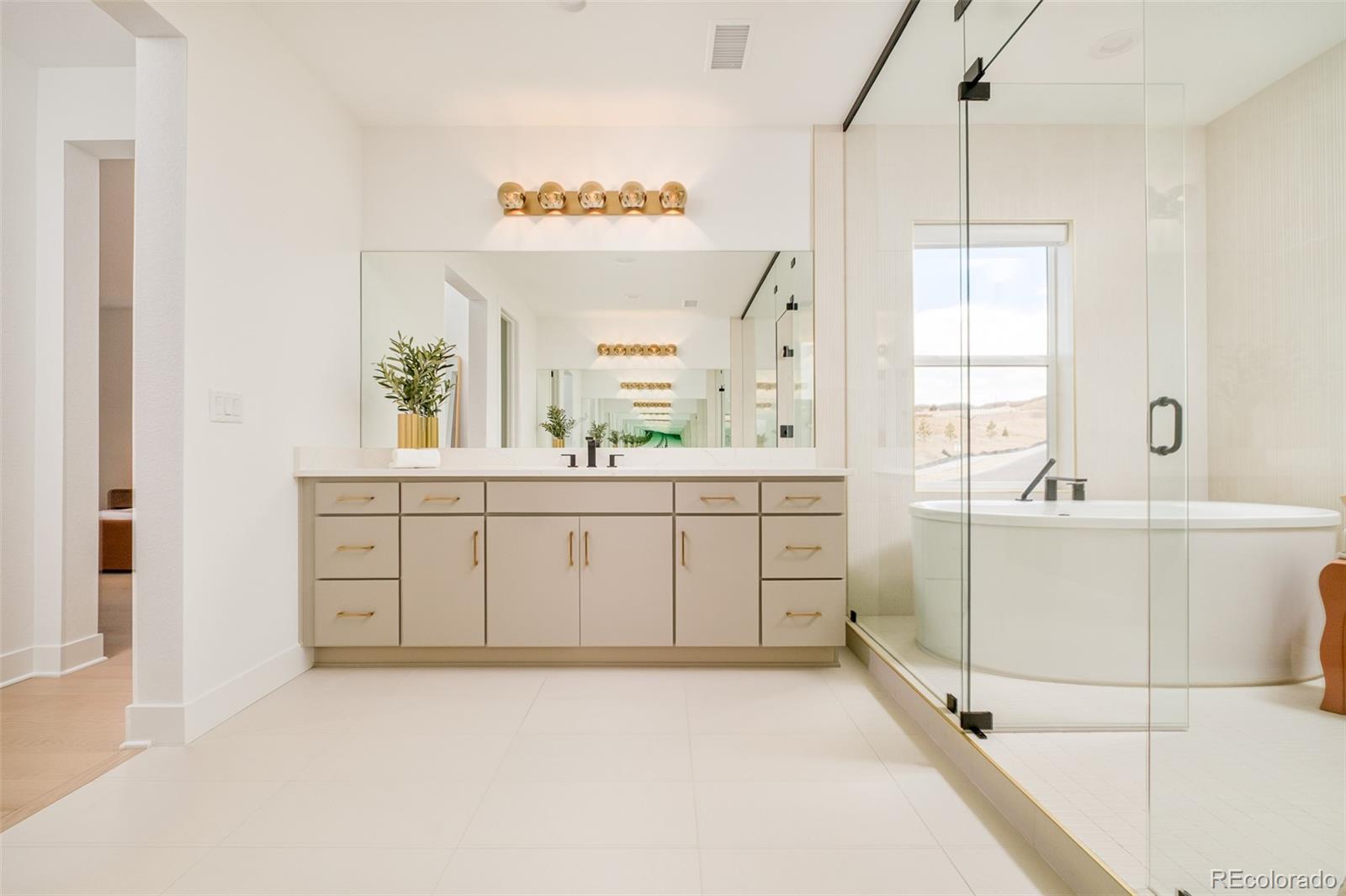 1158 Brotherton Point