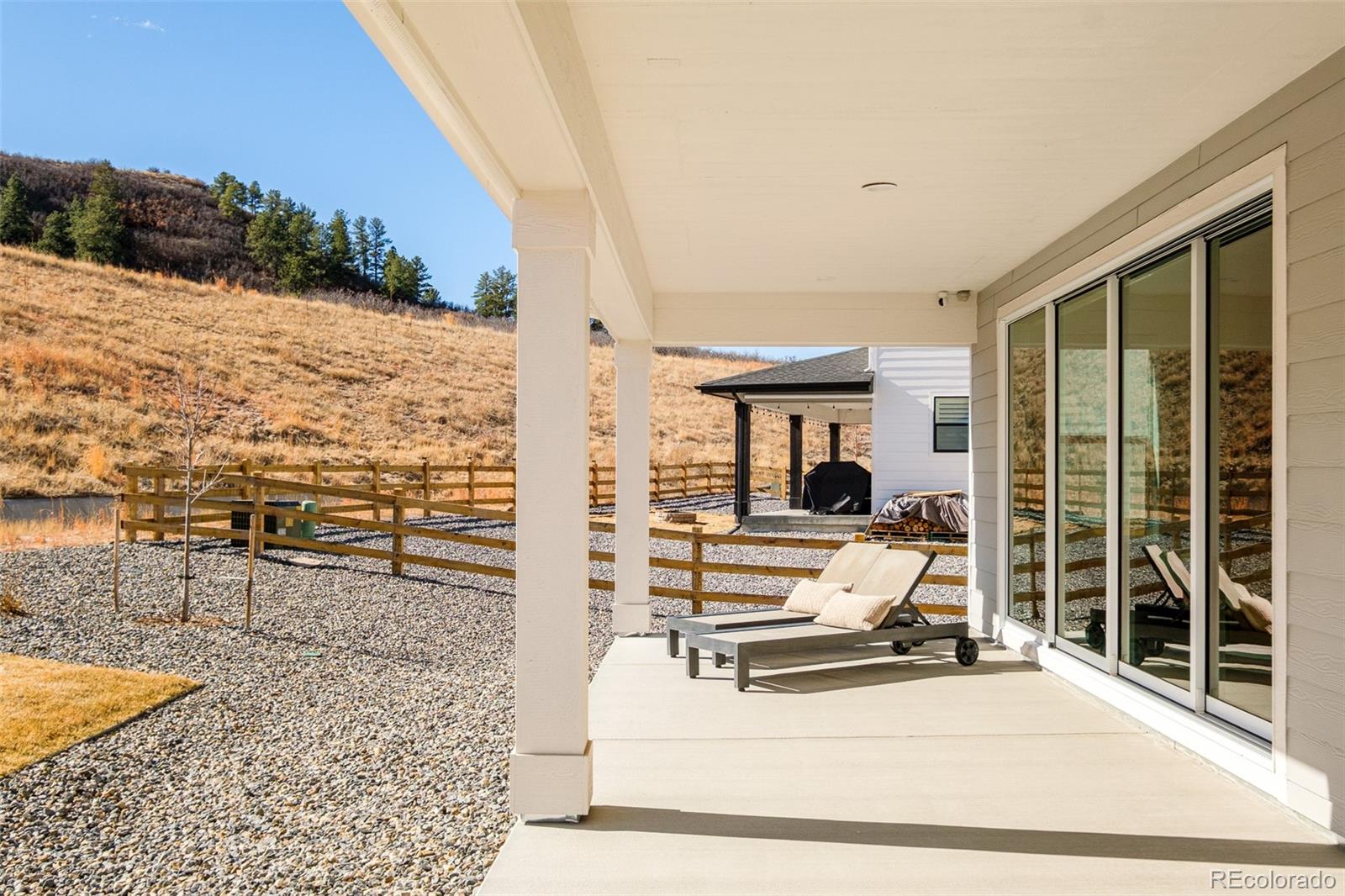 1158 Brotherton Point