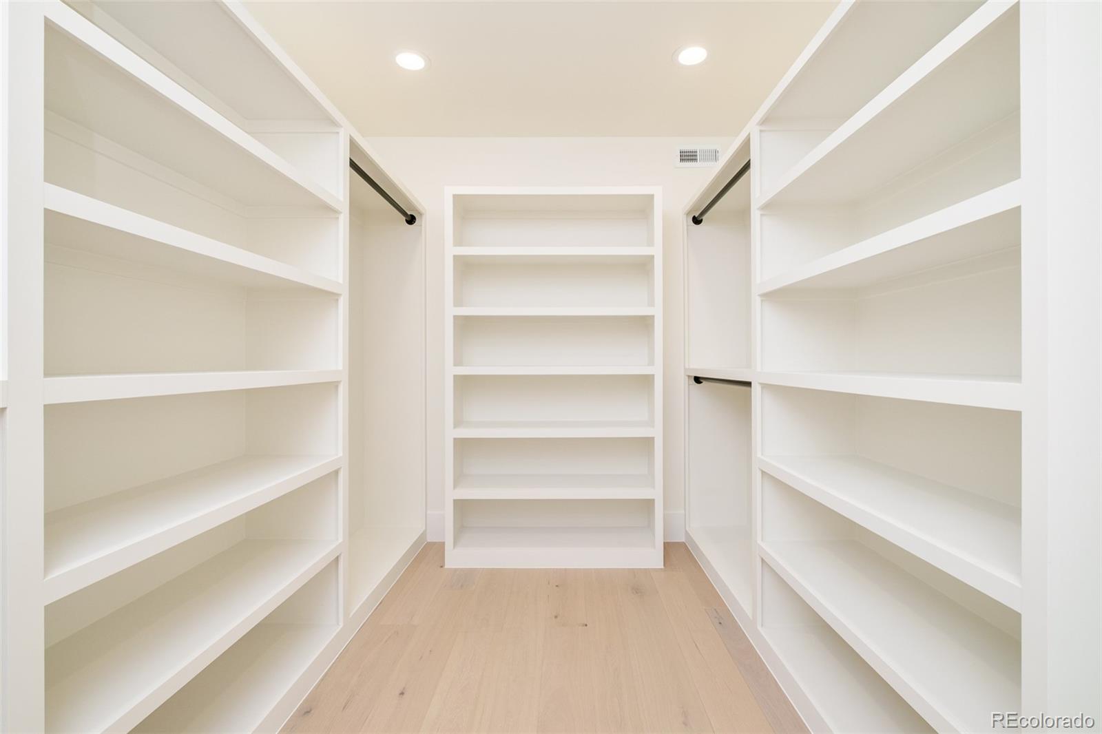 415 S Williams Street