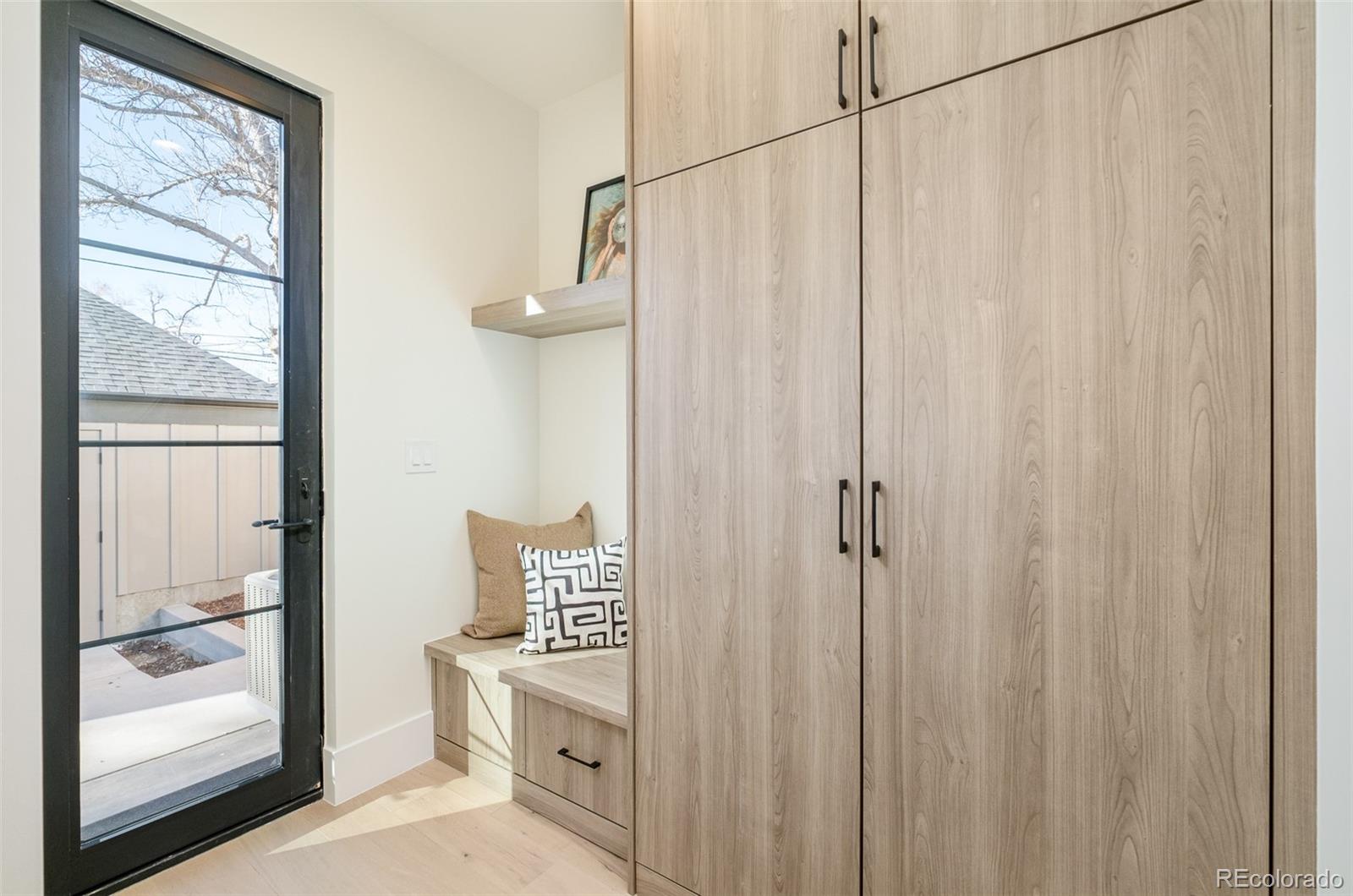 415 S Williams Street