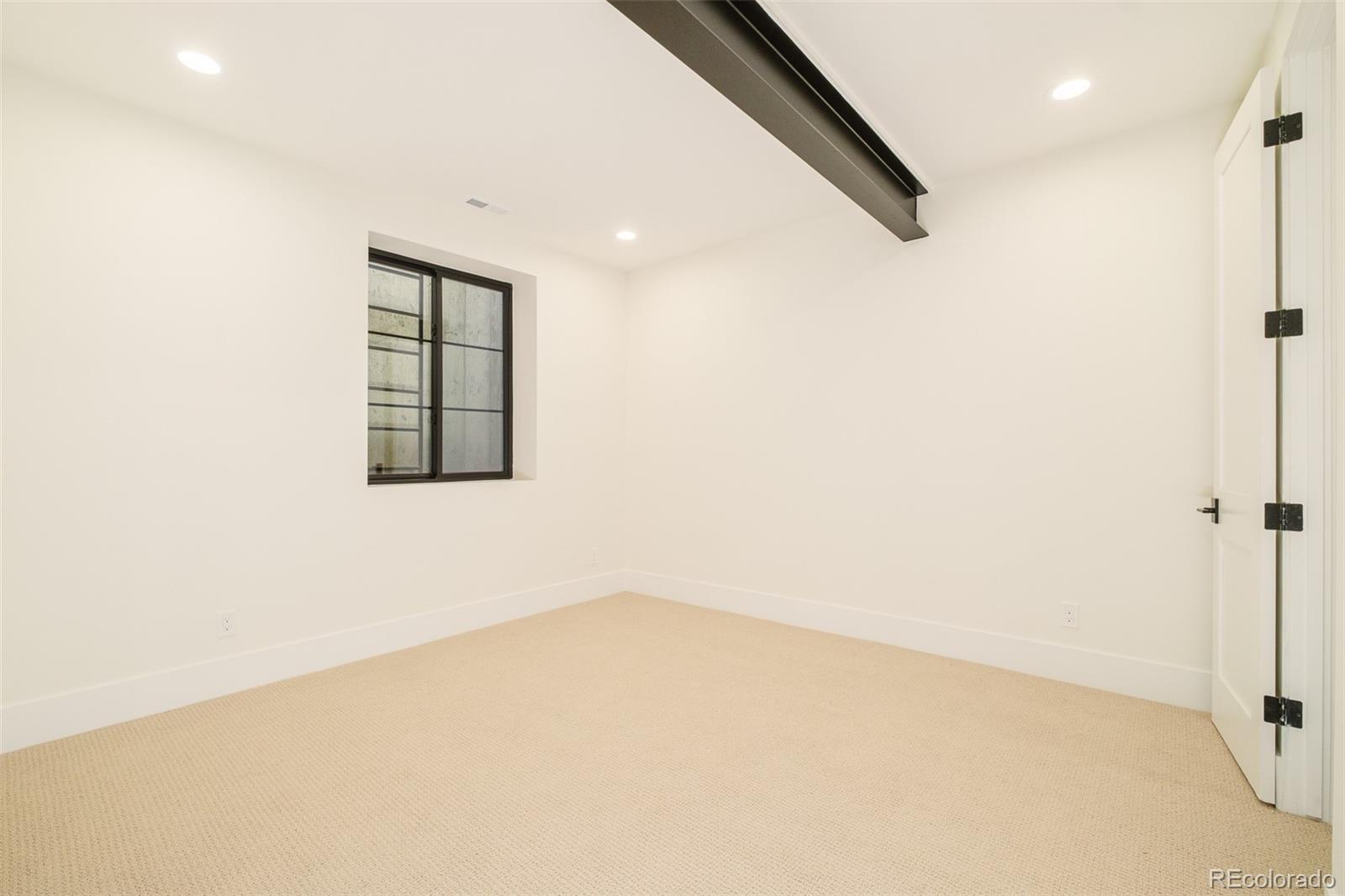 415 S Williams Street