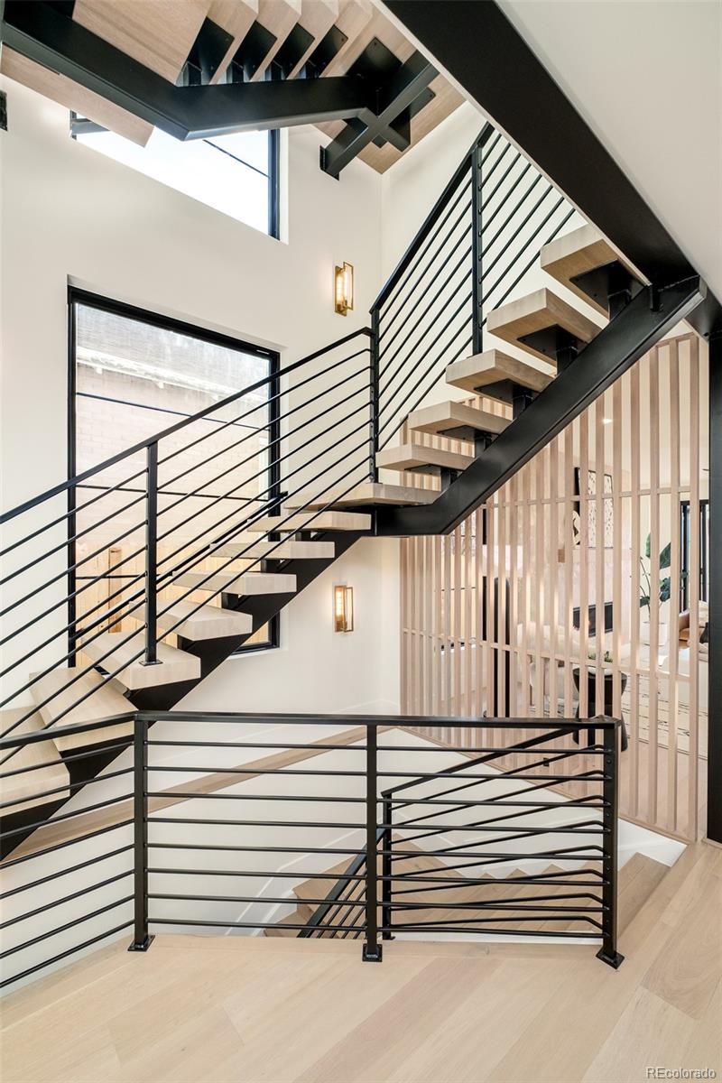 415 S Williams Street