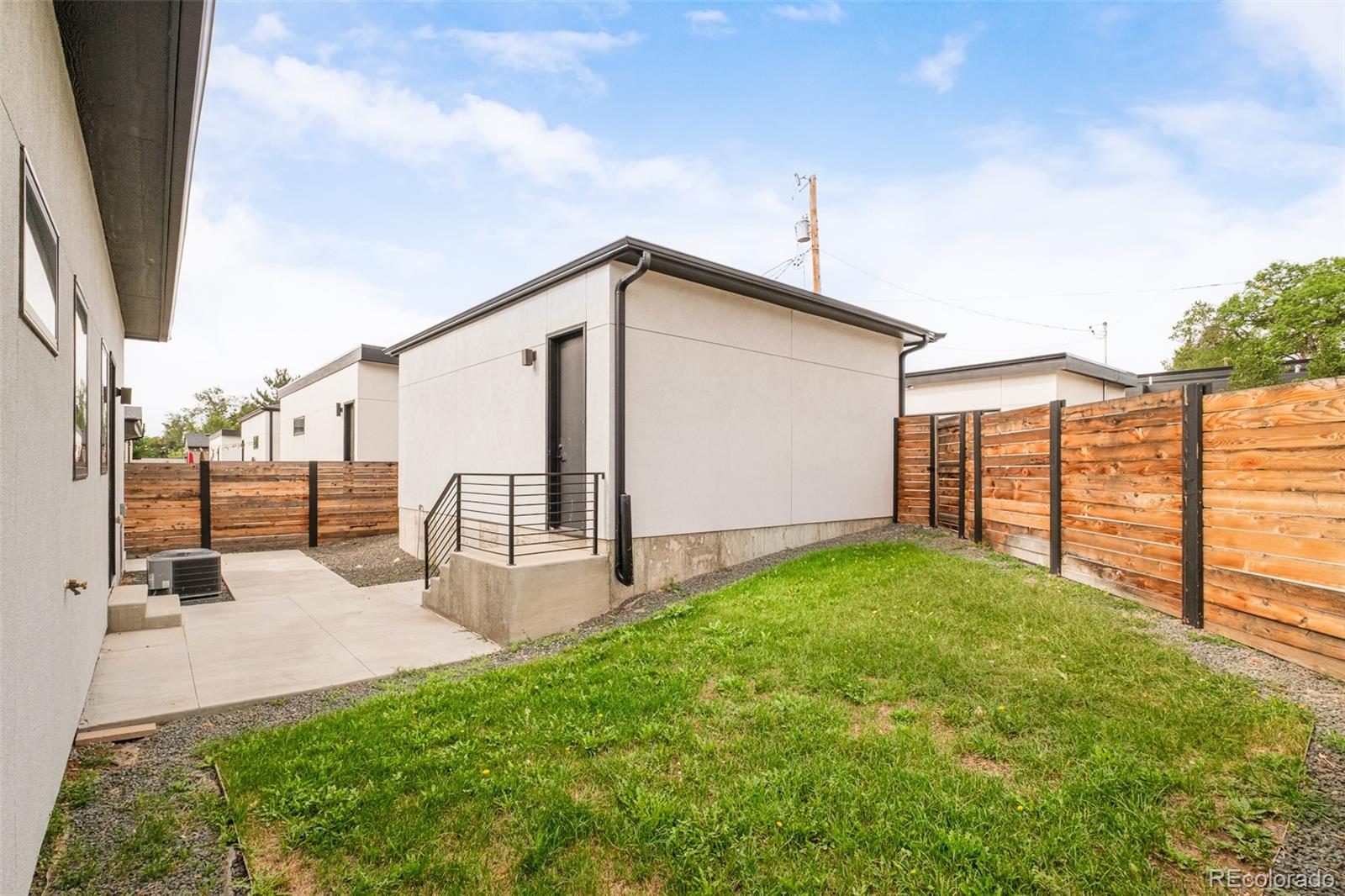 4755 Elm Court