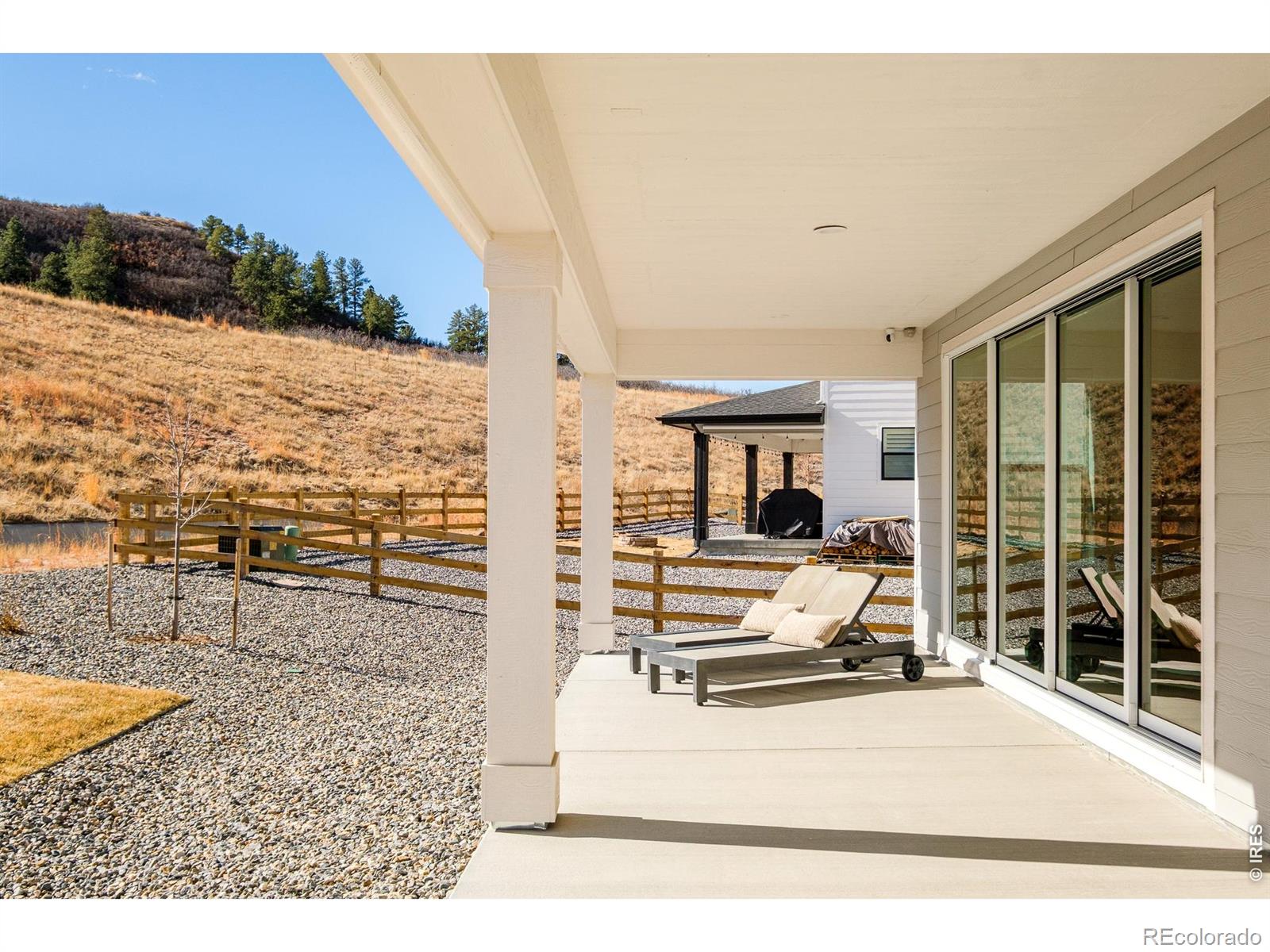 1158 Brotherton Point