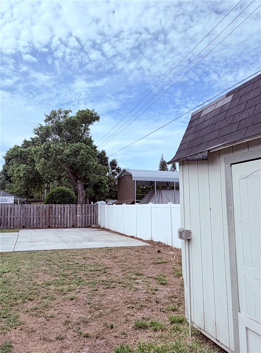6411 SANTA MONICA DR